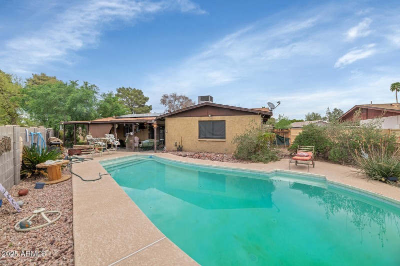 4417 W Sandra Cir-020-013-1500x1000