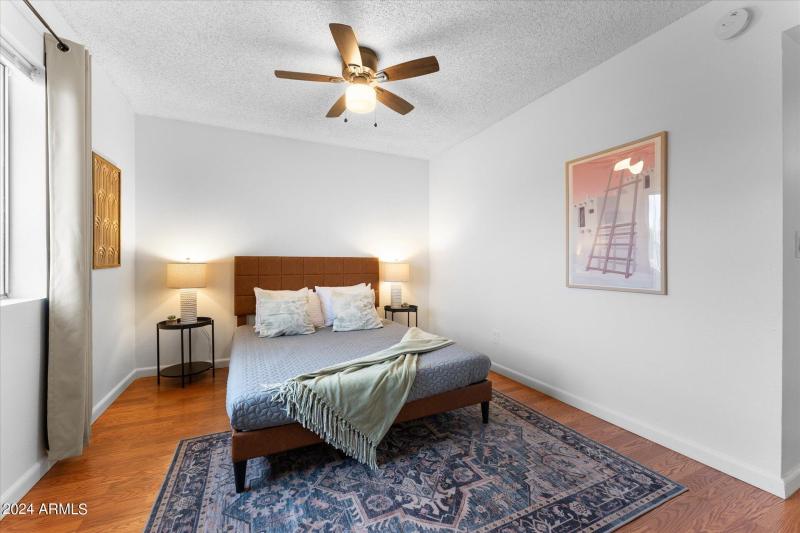 27-027-guest-bedroom