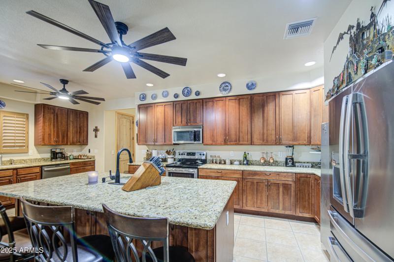 Kitchen 4