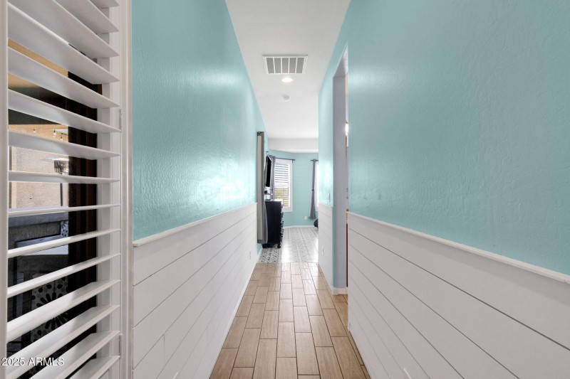 Private Entry to Primary Suite