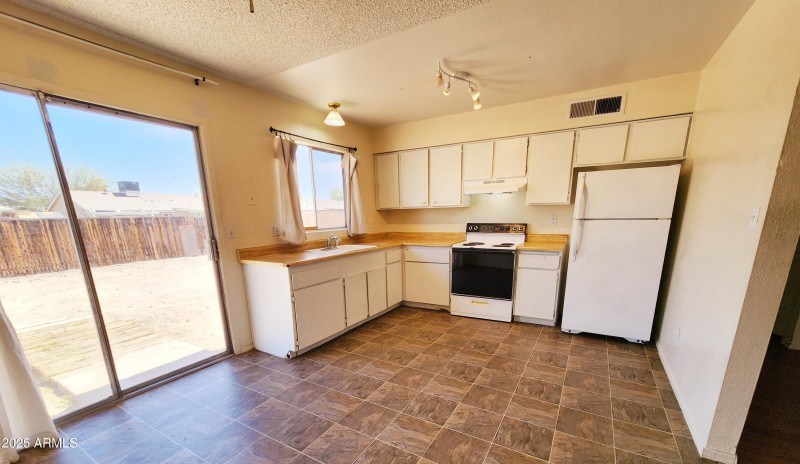 Bright Open Kitchen