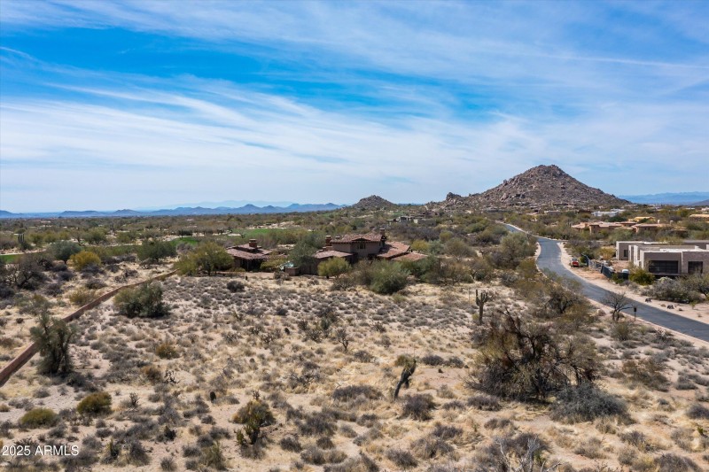 09-8395 E Leaning Rock Road #187 (9 of 2