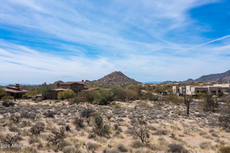 10-8395 E Leaning Rock Road #187 (10 of