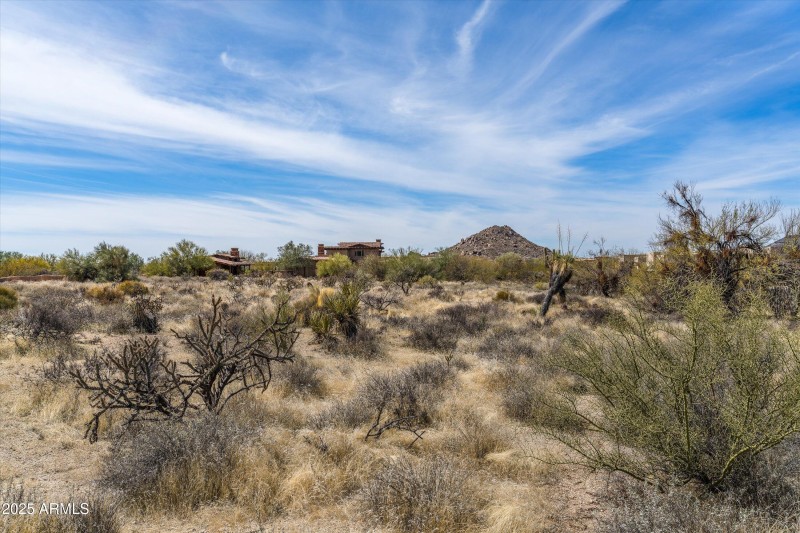 19-8395 E Leaning Rock Road #187 (19 of