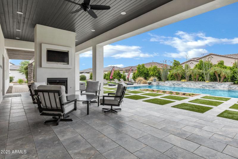 12228 E Wood Dr-75