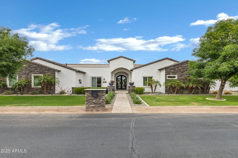 12228 E Wood Dr-2