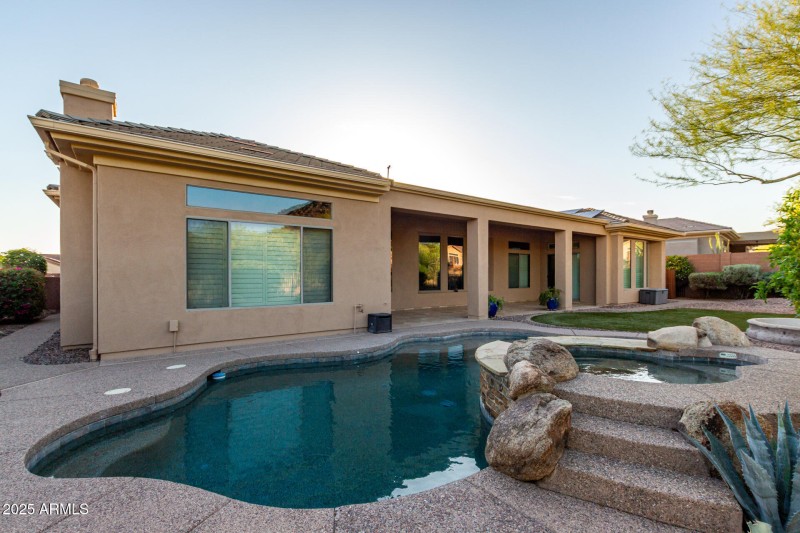 28 River Bend