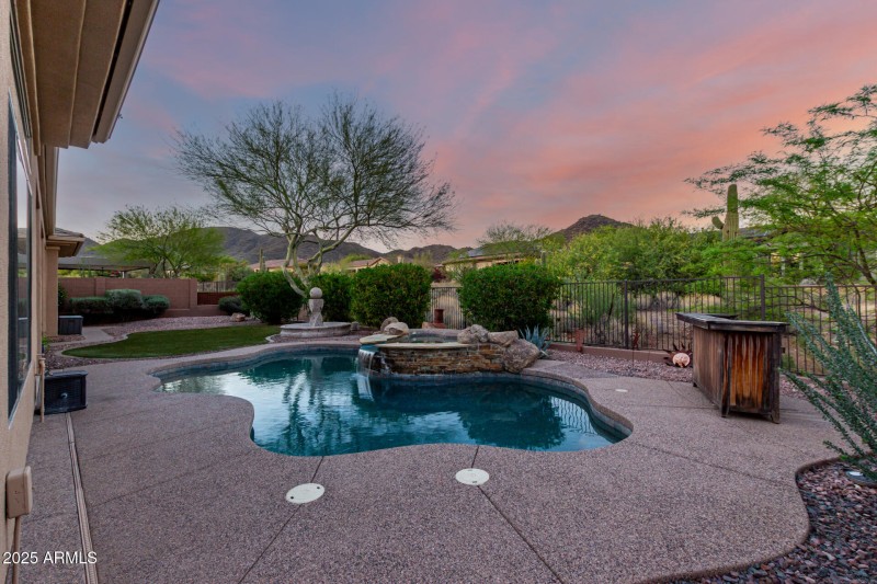 18 River Bend