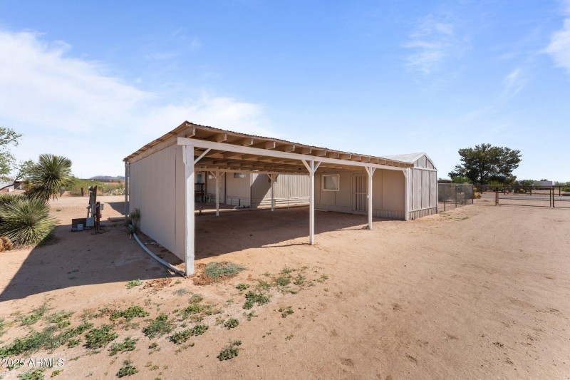 Covered Parking and RV Hookup