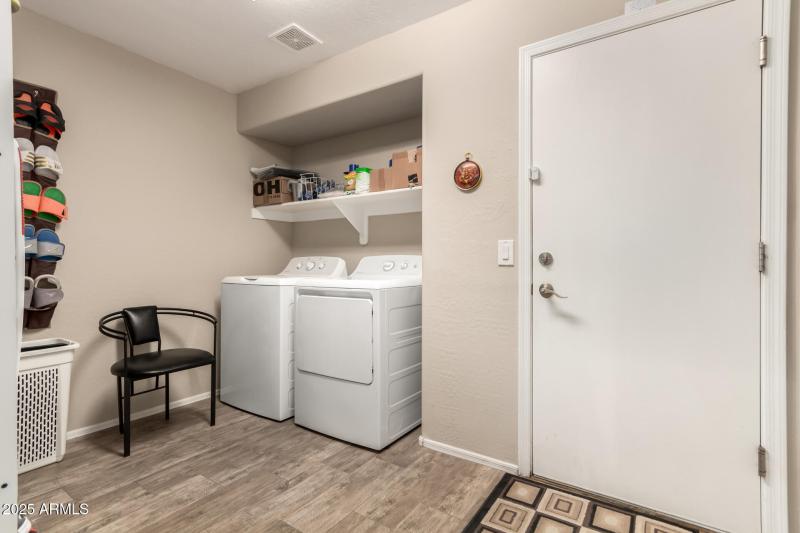 Extra spacious Laundry