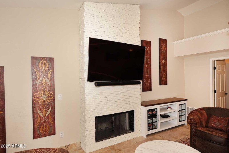 Great Room-Fireplace