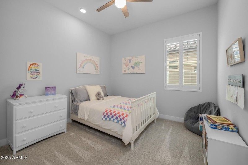 22)BED 2