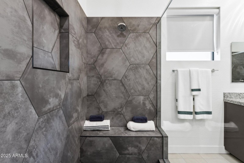 Plan 1 - Primary Bath