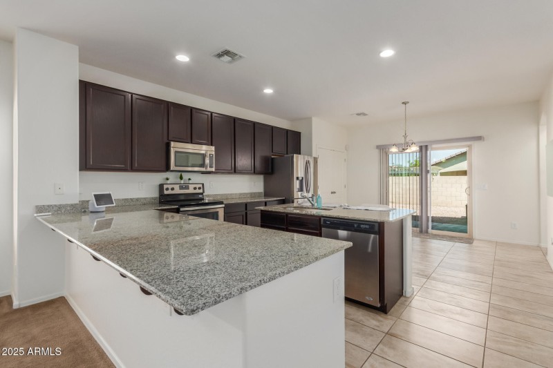 Sparkling Kitchen