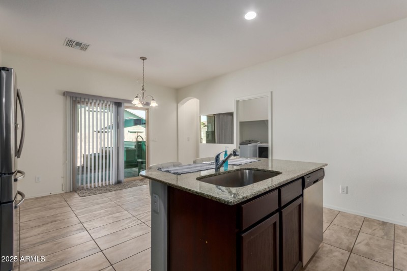 Sparkling Kitchen