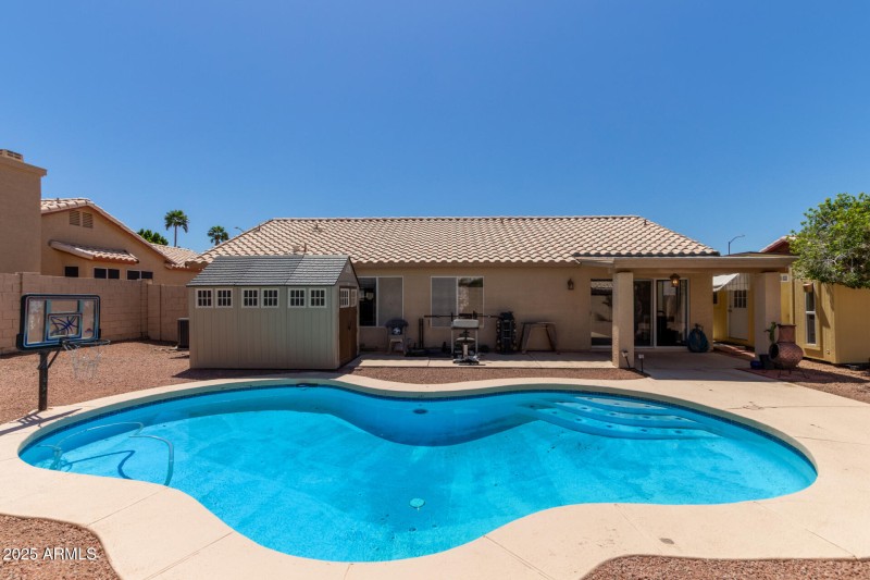 Pool, Shed, Flex Dwelling