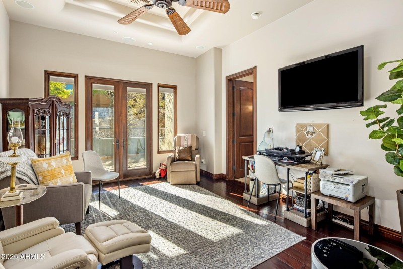 2-web-or-mls-D46A7324 copy