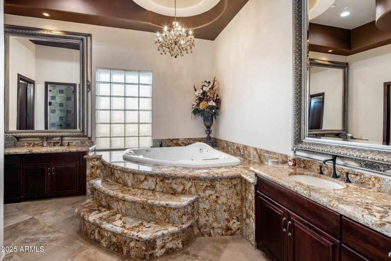 27-web-or-mls-D46A7500 copy