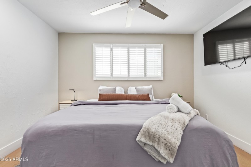 67fdfe_29 - Country Club