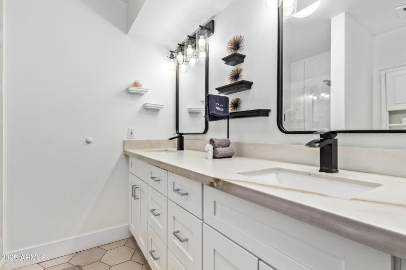 67fdfe_27 - Country Club