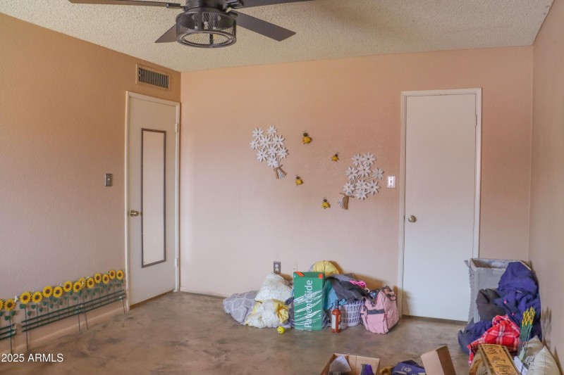 10603 W Ruth Ave-60