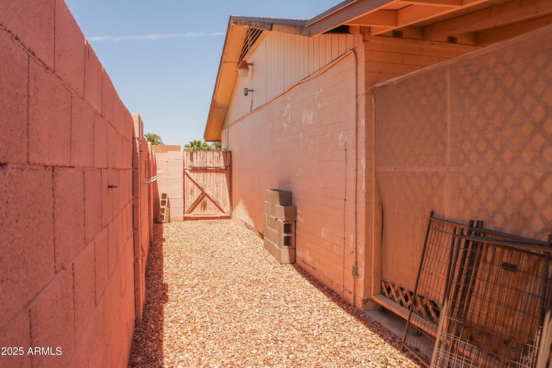 10603 W Ruth Ave-68