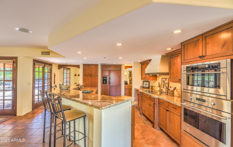 Kitchen 2