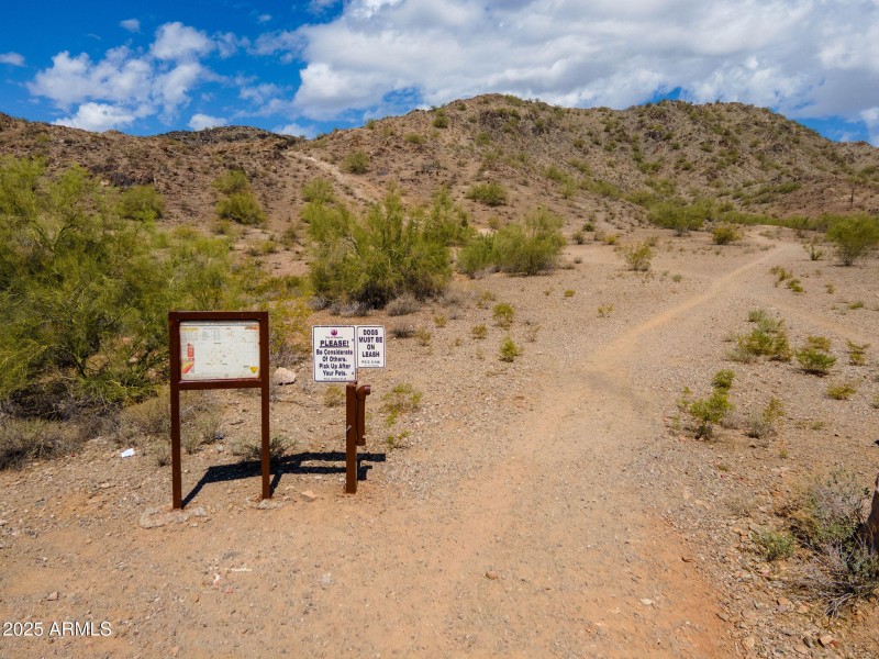 Access to Hiking Trail