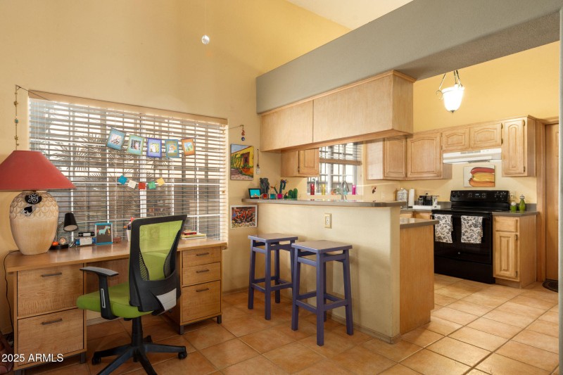 Kitchen/Office Space
