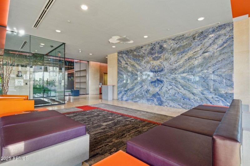 30-web-or-mls-4808-n-24th-st-1303