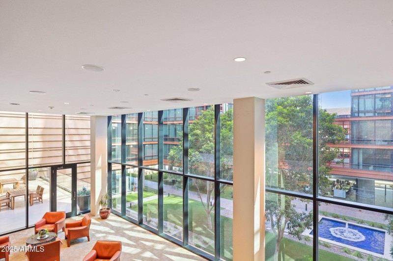 40-web-or-mls-4808-n-24th-st-1303