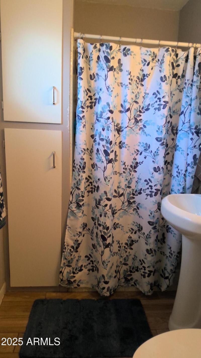 Casita's restroom