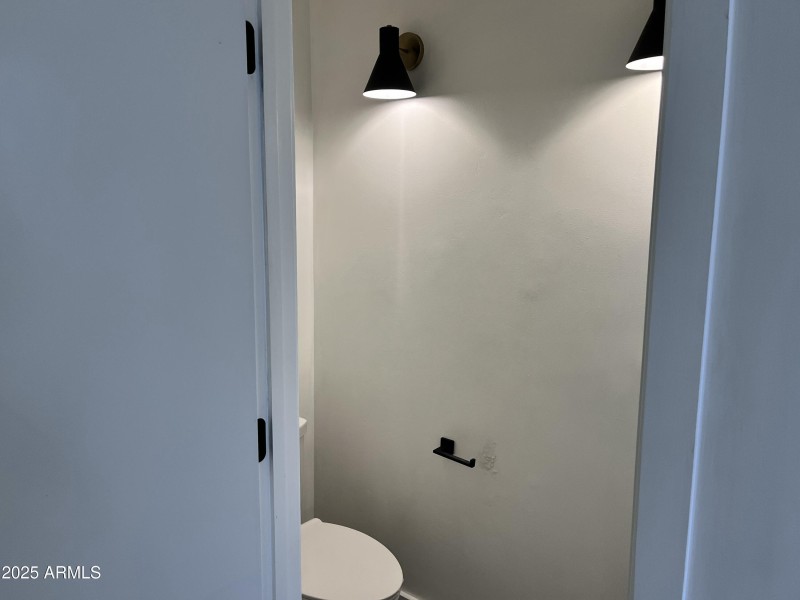 1ST FLOOR - COMMERCIAL HALF BATH(3)