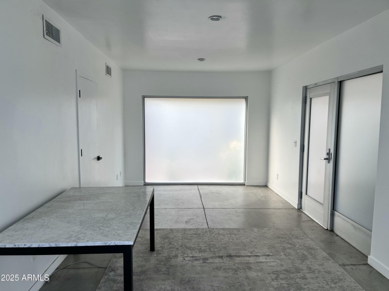 1ST FLOOR - COMMERCIAL SPACE(2)