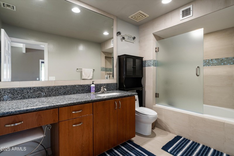 042-6830 N 46th Pl (42 of 102)