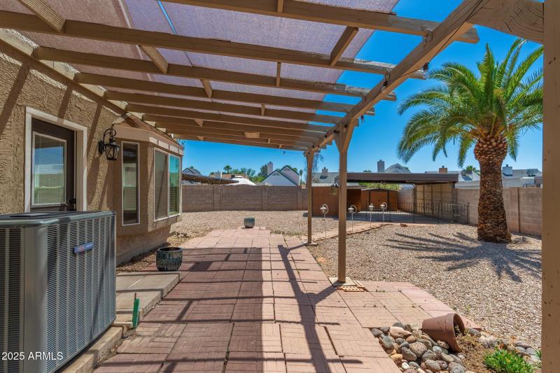 20818 N 21st Dr - 25