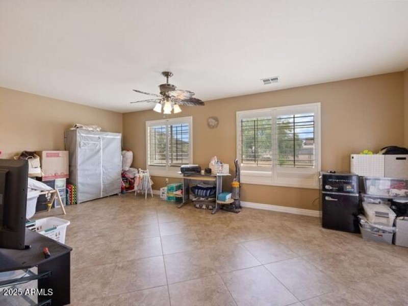 20405 N 42nd (14)