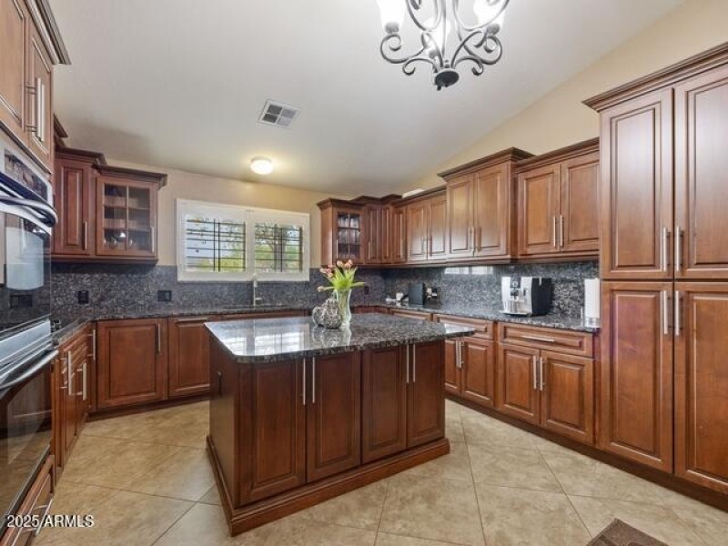 20405 N 42nd (19)
