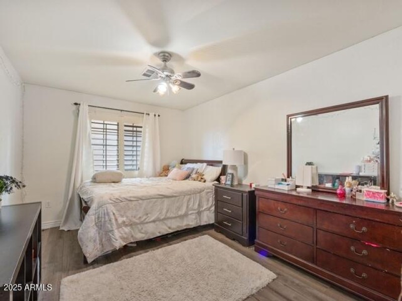 20405 N 42nd (23)