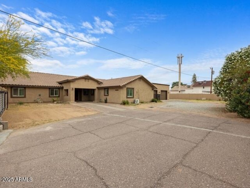 20405 N 42nd (30)