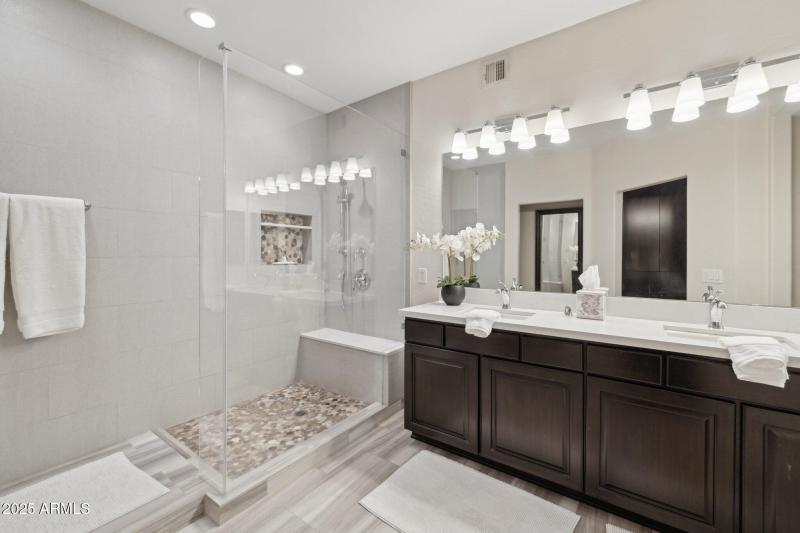 Primary Bath2