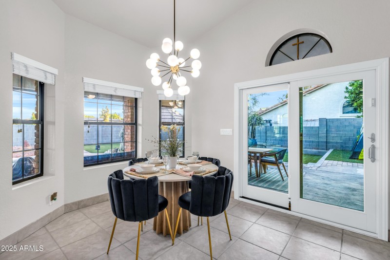 Breakfast Nook