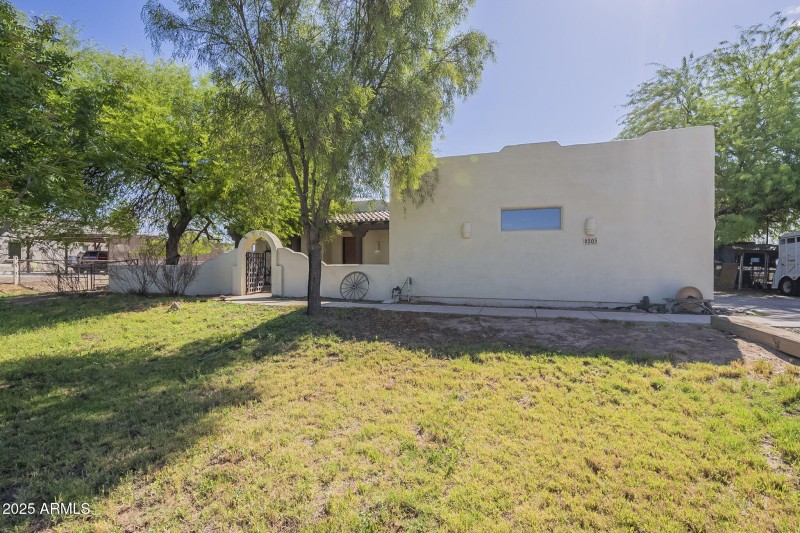 1-web-or-mls-195th-1