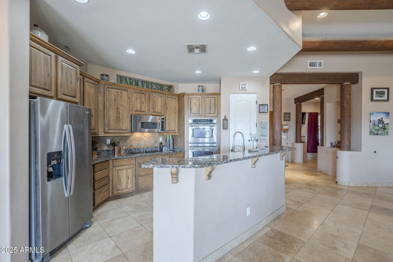 25-web-or-mls-195th-25