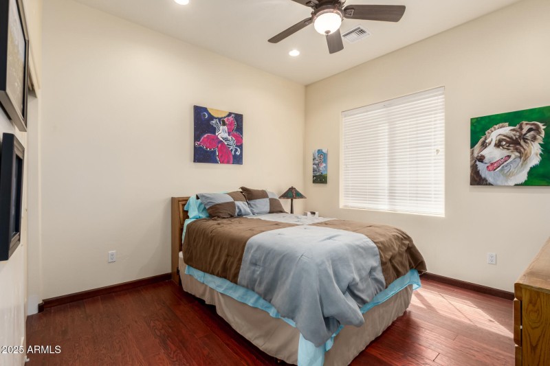 2nd Bedroom