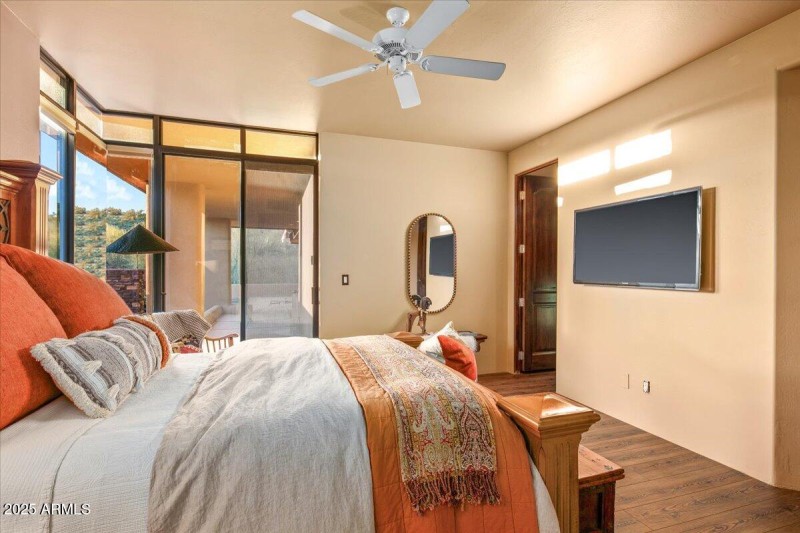 35-Guest Suite
