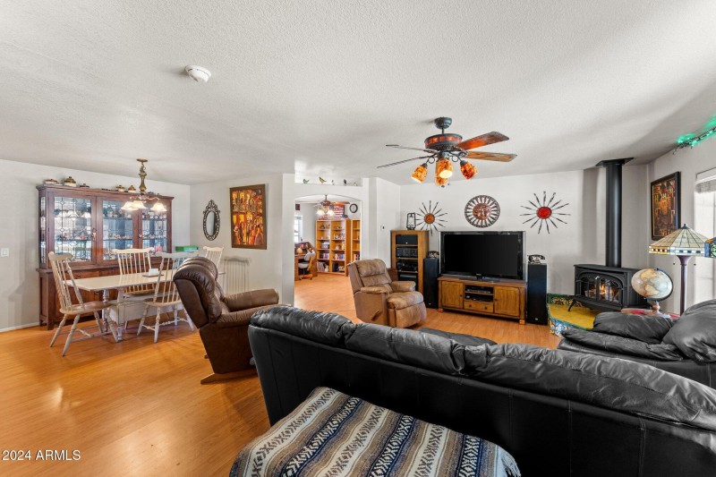 62-web-or-mls-2022-10-12 01.27.48-1