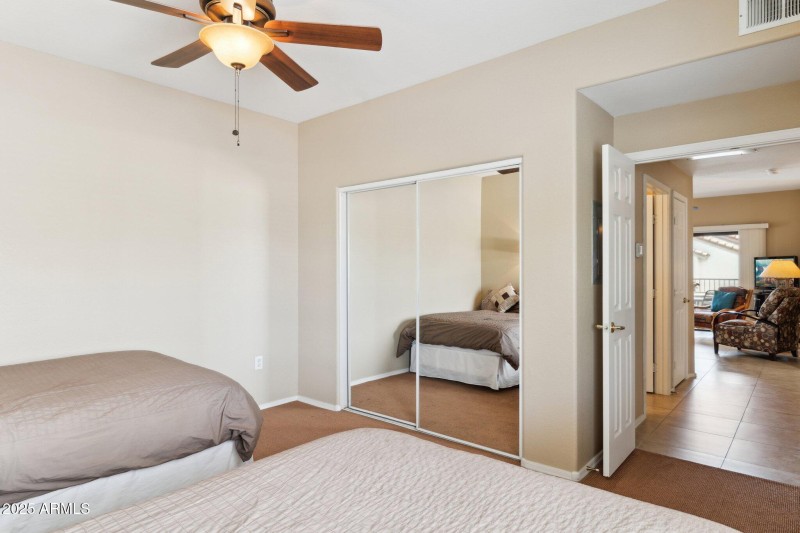 25-web-or-mls-9555-e-raintree-dr-unit-20