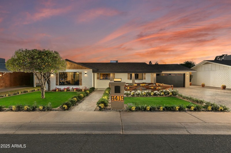 WELCOME HOME!