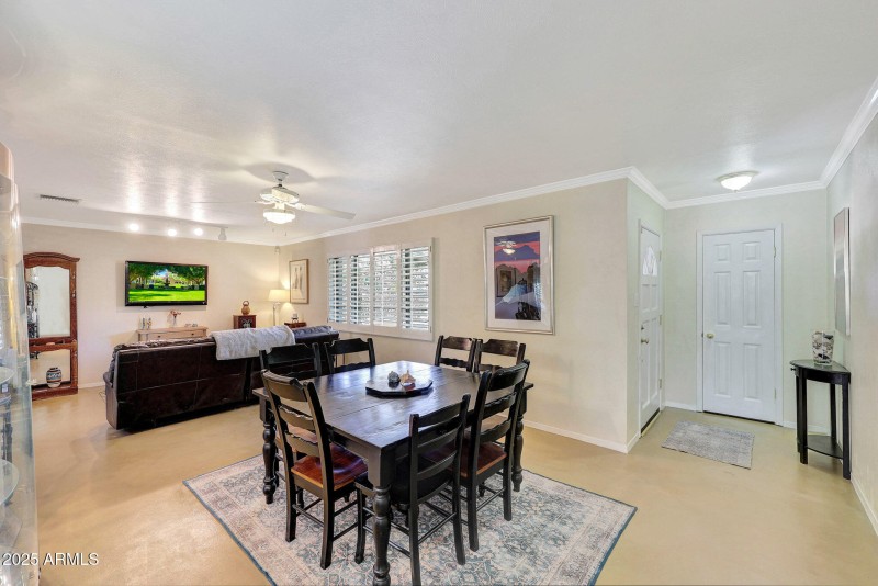 Formal Dining